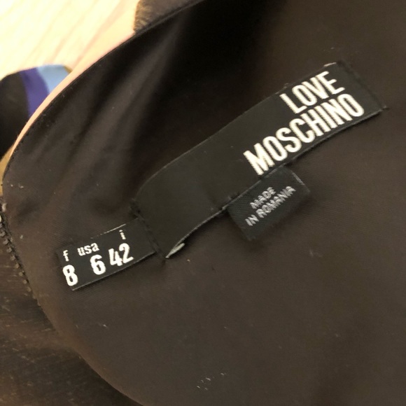 Like New Beautiful Love Moschino Dress - Picture 7 of 9